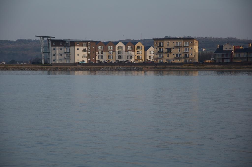 Traeth Bychan Apartment Llanelli Exterior foto